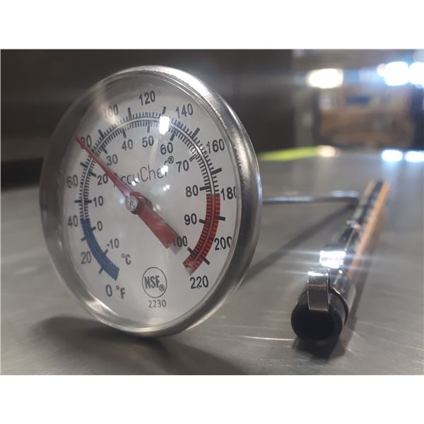 NEW ACCUCHEF INSTANT-READ THERMOMETER