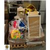 Image 1 : PALLET OF ASSORTED INDUSTRIAL & HOME MISC