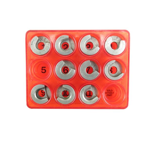 LEE SHELL HOLDER LOT