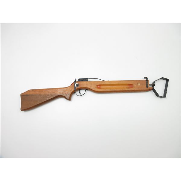 UNKNOWN CROSS BOW LOT