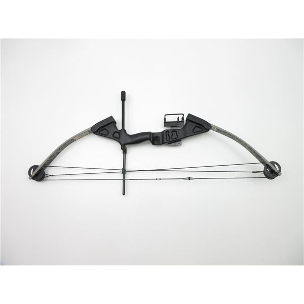 DARTON YOUTH SCOUT COMPOUND BOW LOT