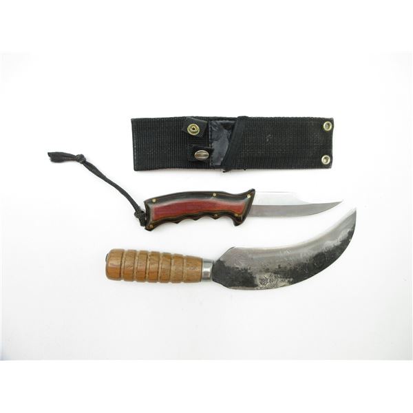 ASSORTED FIXED BLADE KNIVES LOT
