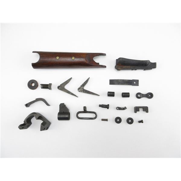 LEE ENFIELD NO.1 MKIII PARTS LOT