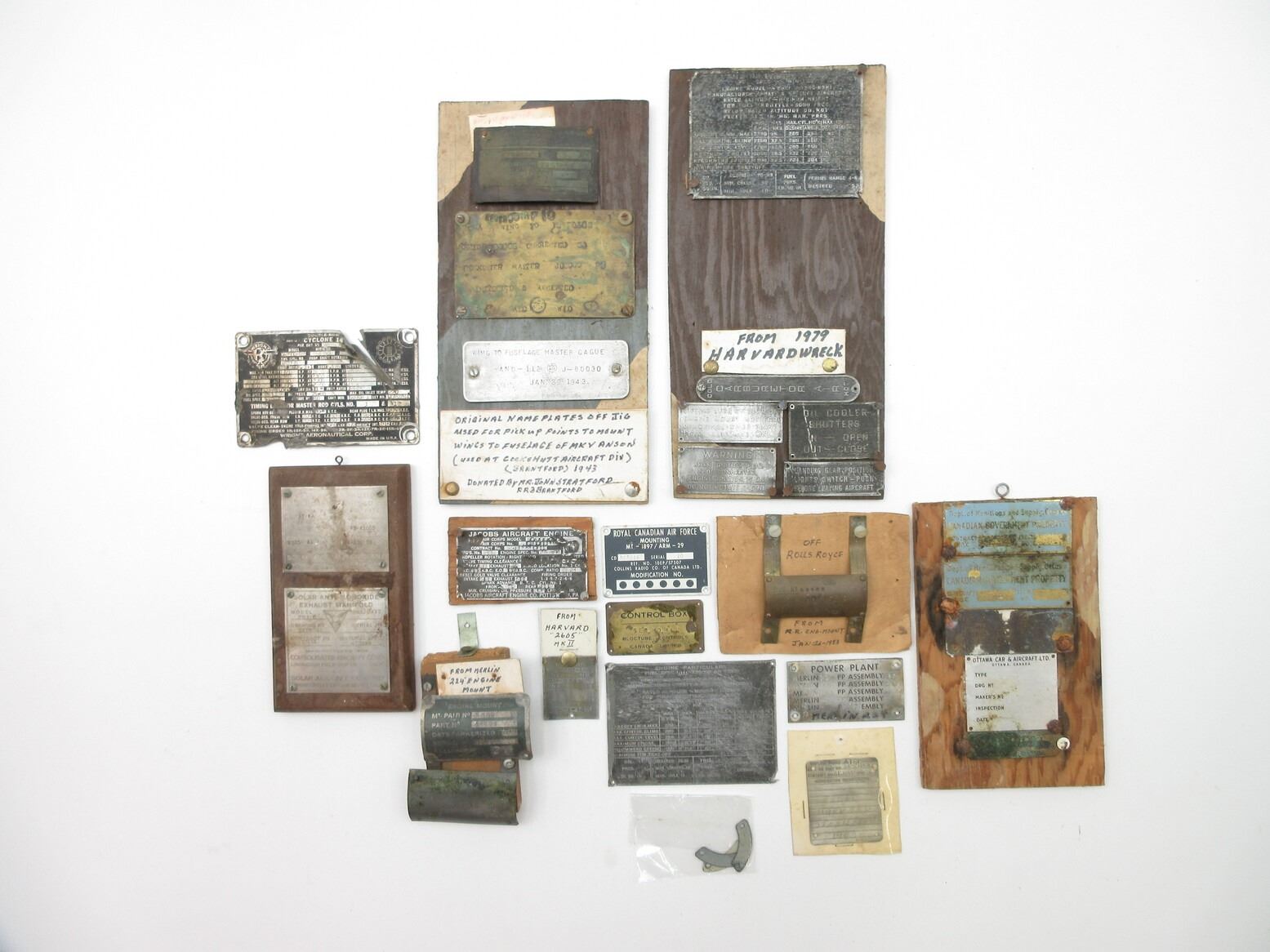 Wwii Datatable WWII AND POST-WWII DATA PLATES LOT