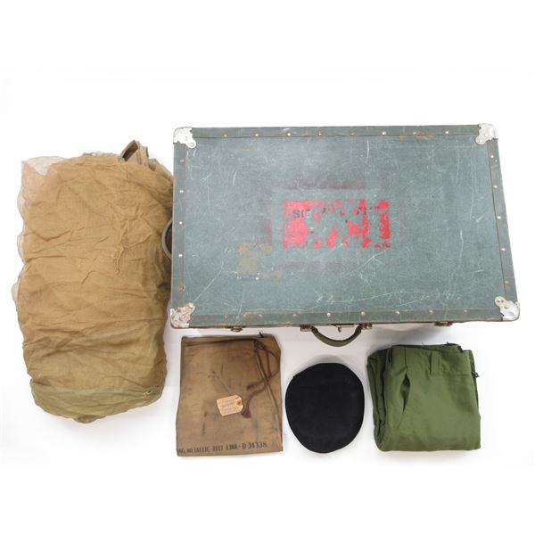 U.S. MILITARY ACCESSORIES LOT
