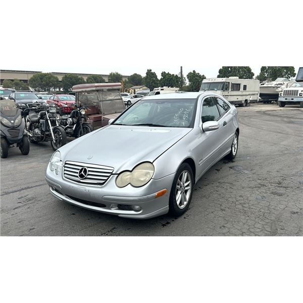 2002 Mercedes-benz C-Class # A74572