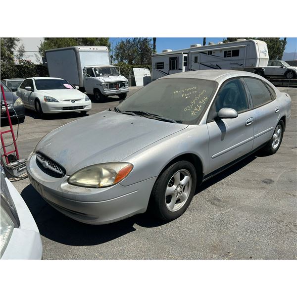 2002 Ford Taurus