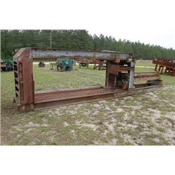 BLUE BABE 9' HYDRAULIC LOG SPLITTER, 40 HP, MODEL 364 T POWER PACKAGE UNIT; 70 HP HYDRAULIC DRIVE W/