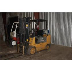 CAT GC25 FORKLIFT, 5000 LB., 3 STAGE MAST W/SIDE SHIFT, DIESEL, CUSHION TIRES, SN/5EM-00041