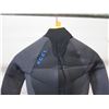 Image 6 : Youth Axis Back Zip Fullsuit Wetsuit 5/4mm, Jet Black/ Black, Size 12