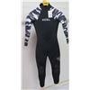 Image 1 : Youth Axis Back Zip Fullsuit Wetsuit 4/3mm, Black/Snow Camo, Size  12