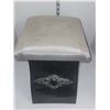 Image 2 : Pair Of 2 Elephant Cushioned Foot Stools With Removable Insert Inside