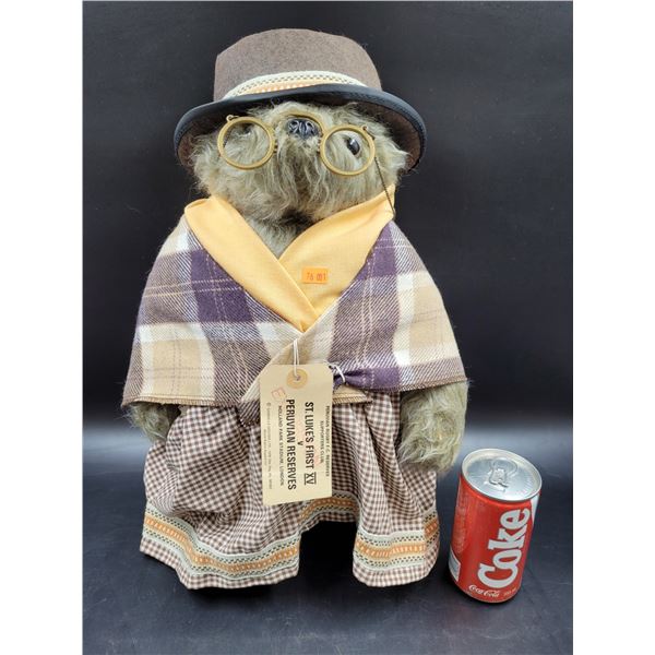 Vintage Aunt Lucy Paddington Bear by Gabrielle Designs