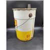 Image 2 : Vintage Shell 5 Gallon Oil Can
