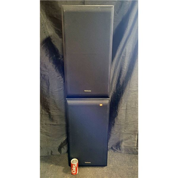 Technics Model SB-LX70 3 Way Speaker System