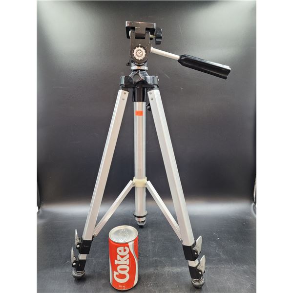 IIC Tripod