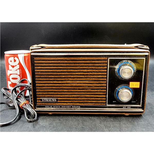 Vintage Strauss Solid State Radio