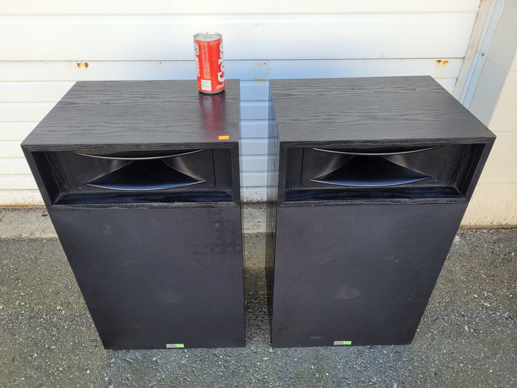 Ultra Linear ULH112B/ULH112W Speaker System