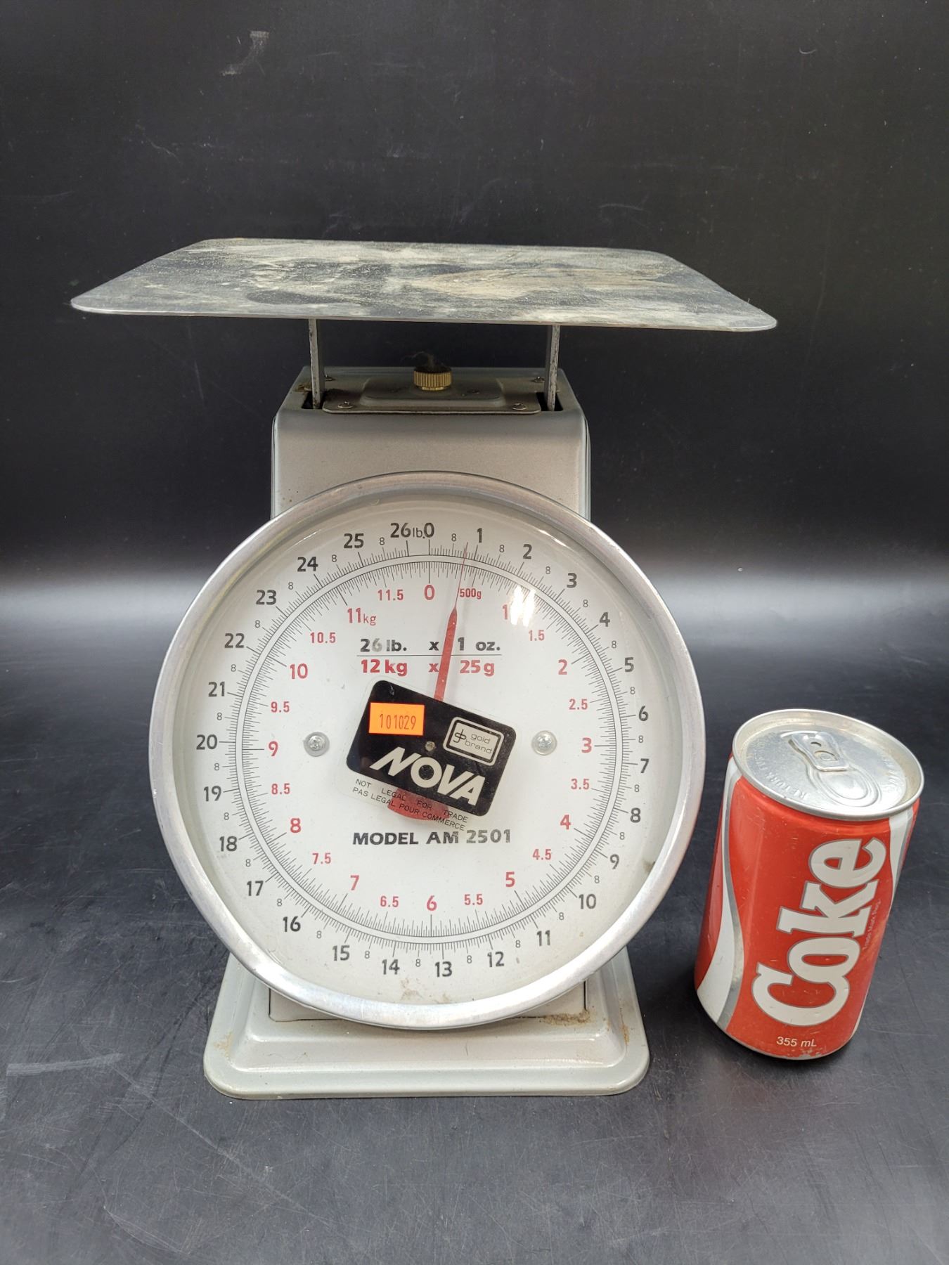 Libra Model Vintage Libra Model AM 2501 Scale
