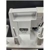 Image 4 : Babylock BL4-438 Serger Sewing Machine