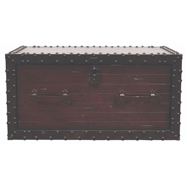 A Caribbean Beach Resort Pirate Chest Dresser.