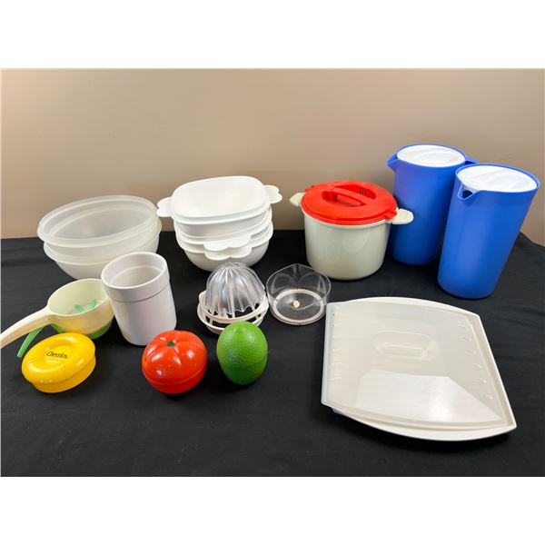 Kitchen storage lot