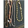 Image 3 : Costume jewelry