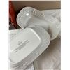Image 2 : Kitchen serving ware