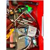 Image 4 : Tool box with content