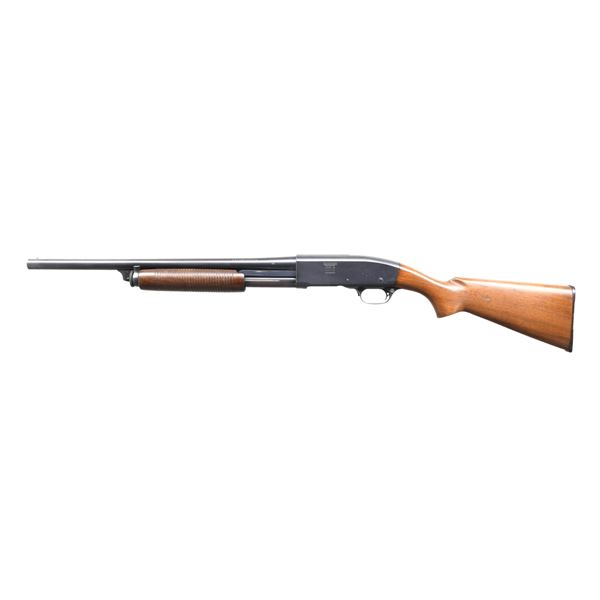 REMINGTON MODEL 31 RIOT U.S. PROPERTY SHOTGUN. - Poulin Auctions