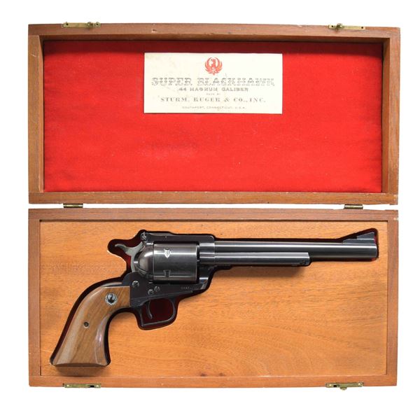 RUGER MAHOGANY CASED OM SUPER BLACKHAWK REVOLVER.