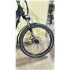 Image 6 : DOST DROP SPACE GREY 9 SPEED, 17.5"ELECTRIC BIKE; 500W MID DRIVE MOTOR, 100 KM RANGE, 120 NM TORQUE,