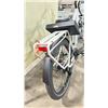 Image 8 : DOST KOPE GLACIER WHITE 9 SPEED, 19"ELECTRIC BIKE; 500W MID DRIVE MOTOR, 100 KM RANGE, 120 NM