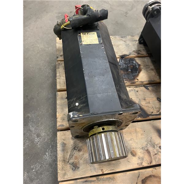 Fanuc #A06B-0590-B061#7000 Motor with Damaged Encoder