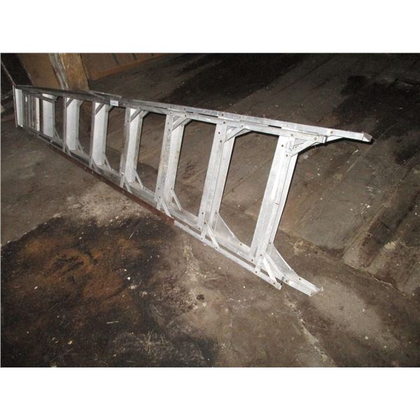 8ft Aluminum Step Ladder