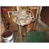 Image 3 : 12-Speed Drill Press on Stand - 63" Tall