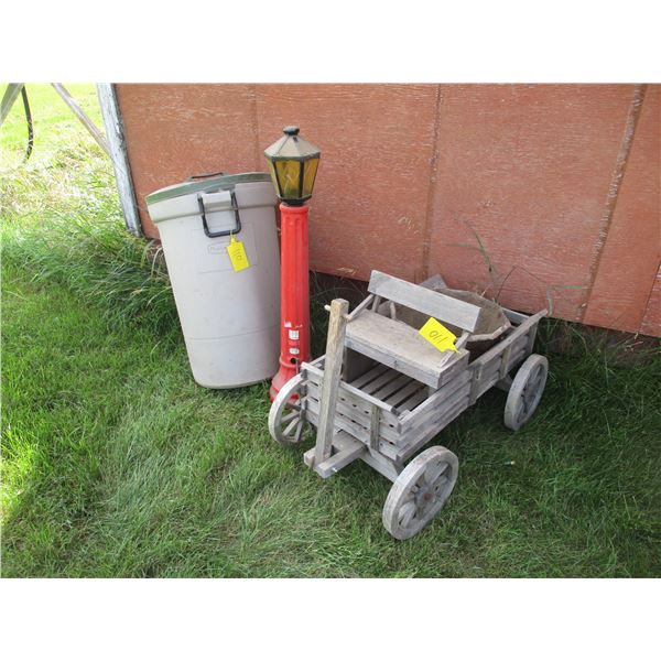 Wooden Wagon Planter - Christmas Light - Rubbermaid Garbage Can