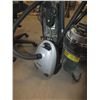 Image 4 : 3 Vacuums