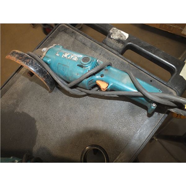 Makita Grinder