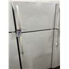Image 1 : Frigidaire Fridge
