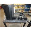 Image 2 : Samsung 3D DvD Player / Surround Sound System