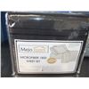 Image 1 : Black King Sized Bed sheets