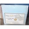 Image 1 : Baby Blue King Sized Bed Sheets