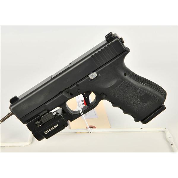 Glock 19 Gen 3 9MM Semi Auto Pistol