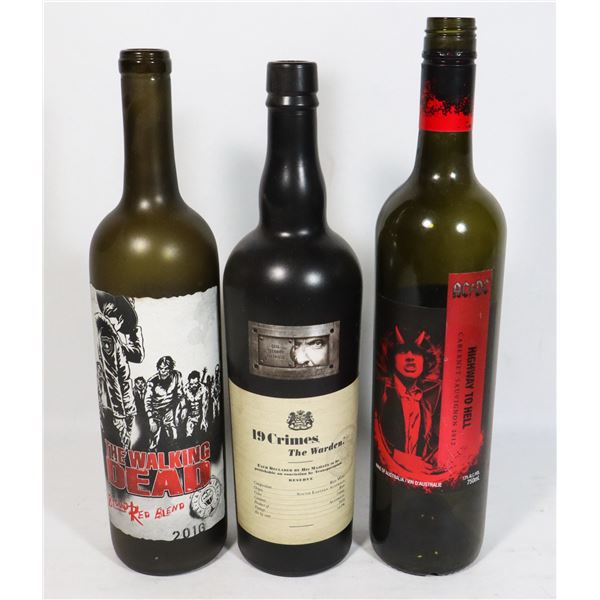 LOT OF COLLECTIBLE ALCOHOL BOTTLES