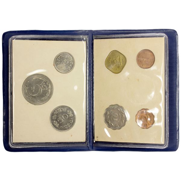 PAKISTAN: Islamic Republic, mint set, 1948/1964, UNC