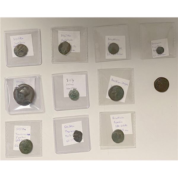 SOUTHERN ITALY: LOT of 12 bronzes