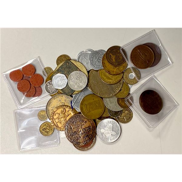 UNITED STATES: LOT of 63 tokens