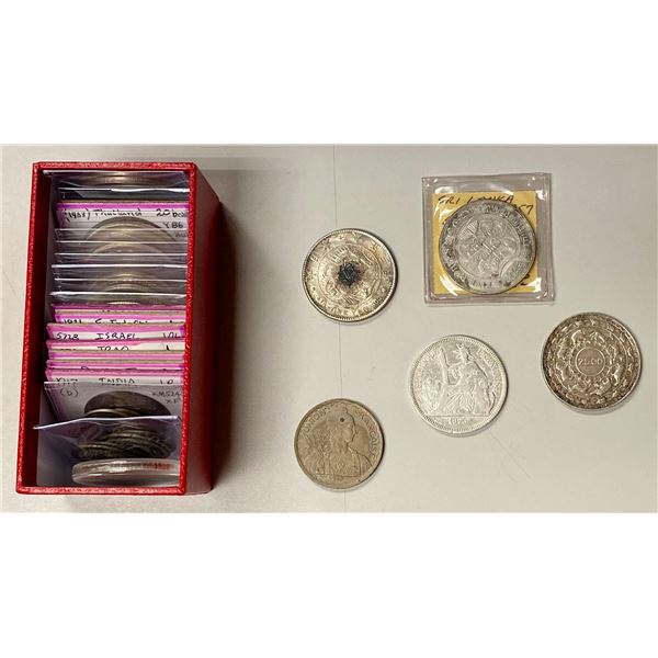 ASIA: LOT of 32 coins and medals