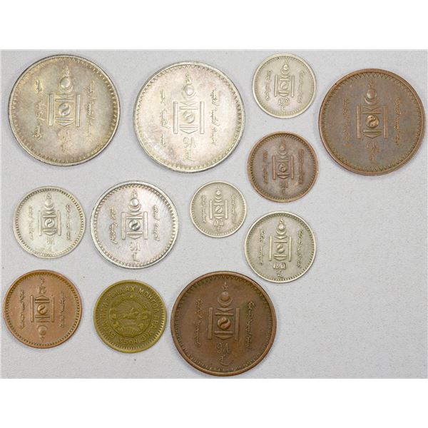 MONGOLIA: LOT of 12 coins